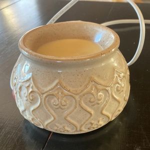 Yankee Candle electric wax warmer